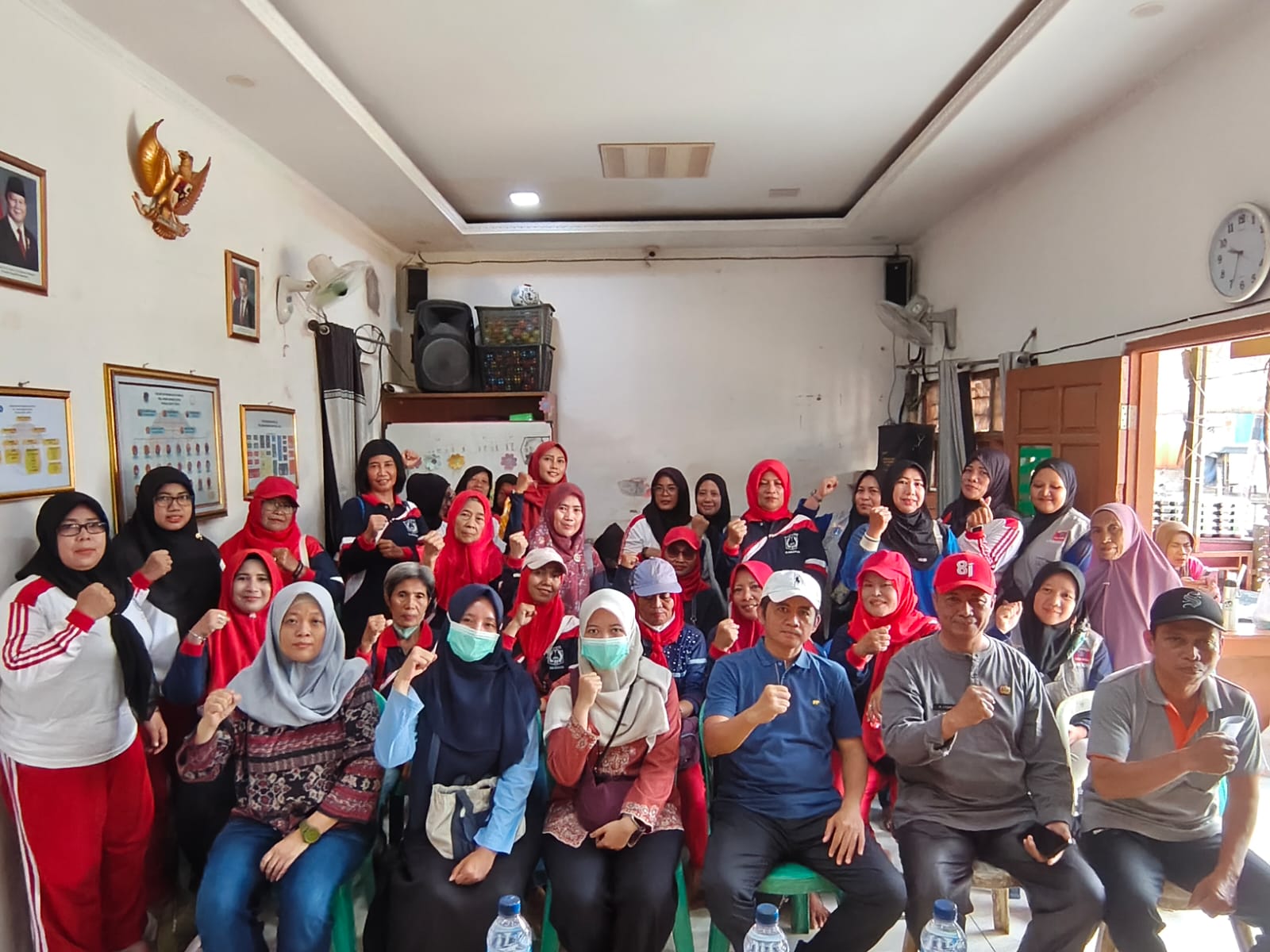 Perkuat Pencegahan DBD, PSN Dilaksanakan di Wilayah RW 005 Rawa Badak Utara 5