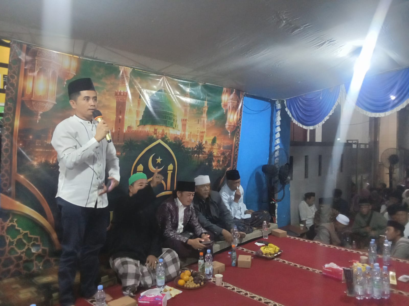 Peringatan Maulid Nabi Muhammad SAW di Mushola Nurul Amal, Pererat Silaturahmi Warga 5
