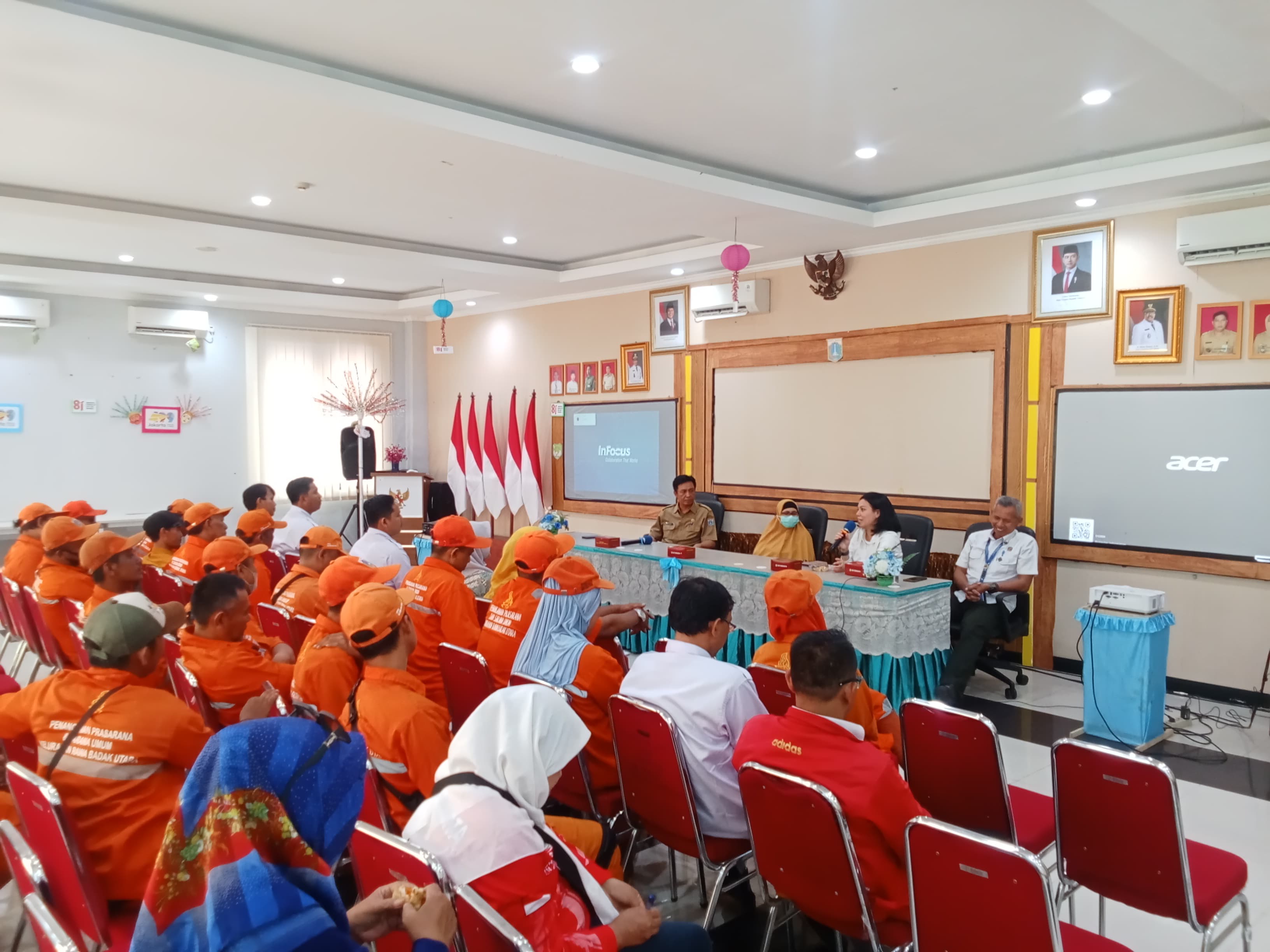 Pemerintah Kelurahan Rawa Badak Utara Gelar Monitoring dan Evaluasi Penanganan Tuberkulosis 3