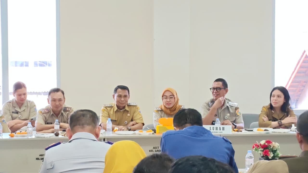 Lurah Rawa Badak Selatan Hadiri Rapat Mingguan Tingkat Kecamatan Koja di Kelurahan Lagoa 4