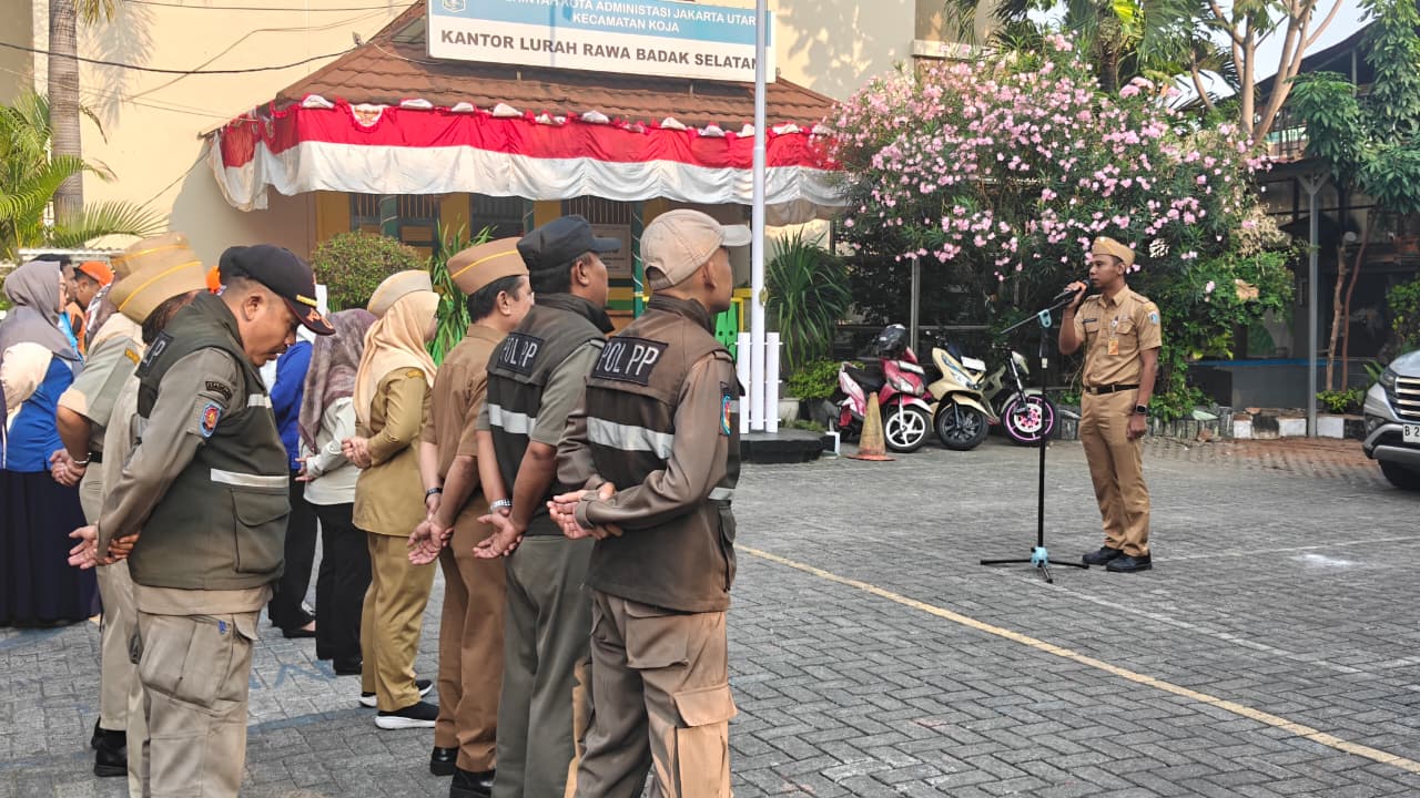 Apel Pagi Tingkat Kelurahan Rawa Badak Selatan, Perkuat Disiplin dan Sinergi Pelayanan Masyarakat 5