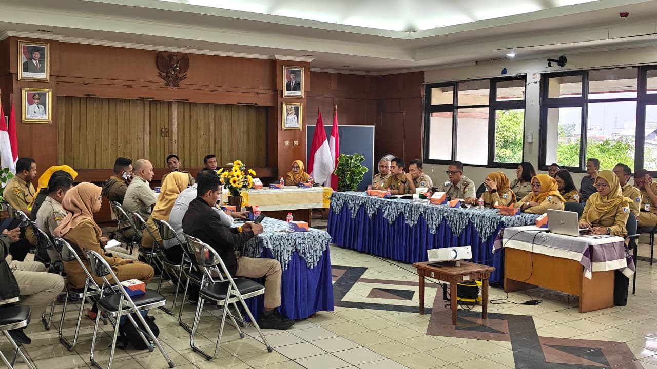 Lurah Rawa Badak Selatan Hadiri Rapat Mingguan Tingkat Kecamatan Koja 2