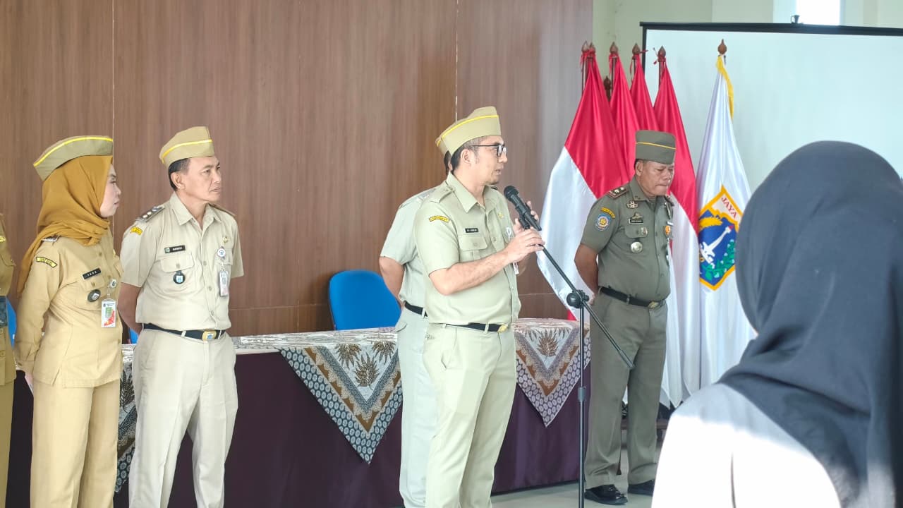 Apel Pagi Tingkat Kecamatan Koja Perkuat Disiplin dan Koordinasi Aparatur 3