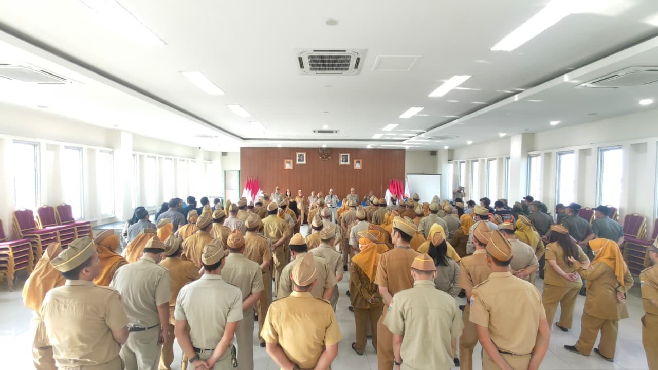 Apel Pagi Tingkat Kecamatan Koja Perkuat Disiplin dan Koordinasi Aparatur 5