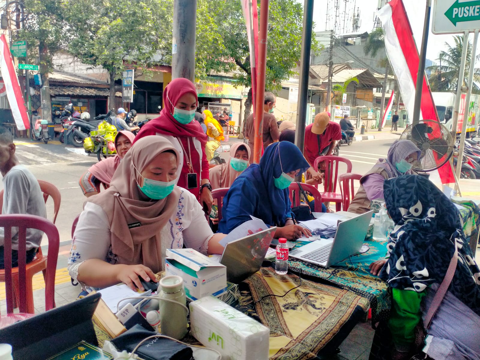 Kegiatan skruning TBC yang terintegrasi dengan Cek Kesehatan Gratis (CKG) dan pemeriksaan rontgen 5