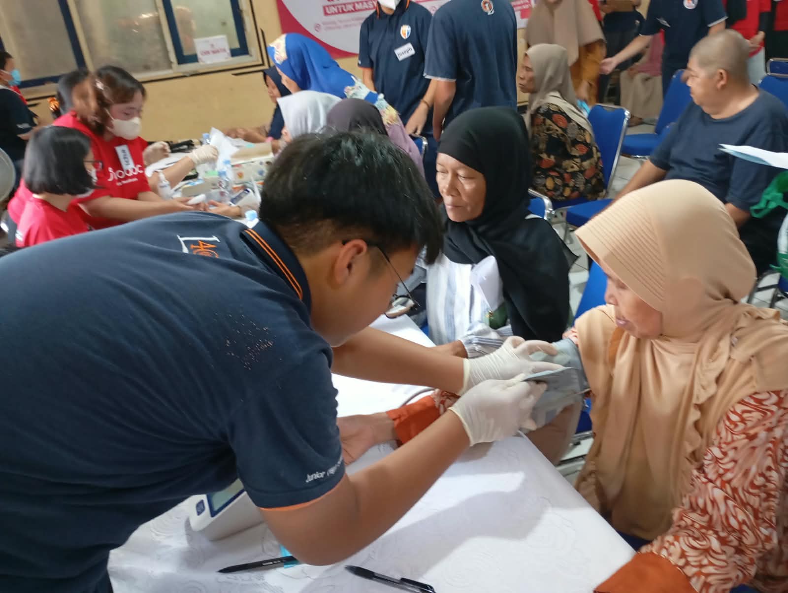 Cek Kesehatan dan Pengobatan Gratis Kolaborasi dengan Halodoc dan Sekolah Menengah Kolese Kanisius 3