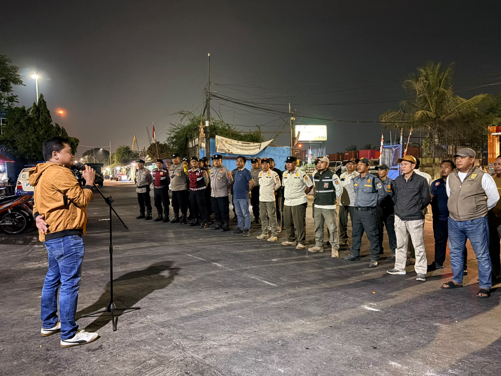 Patroli Kegiatan Rutin Yang Ditingkatkan (KRYD) bersama Polsek Cilincing 6