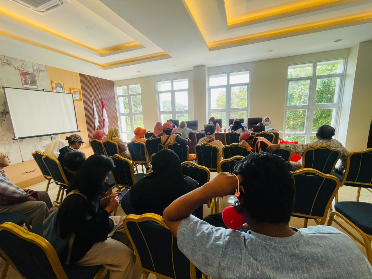 Puskesmas Pembantu Semper Barat 1 Gelar Skrining TOSS TB dan Cek Kesehatan Gratis Menggunakan X-Ray Portabel 2