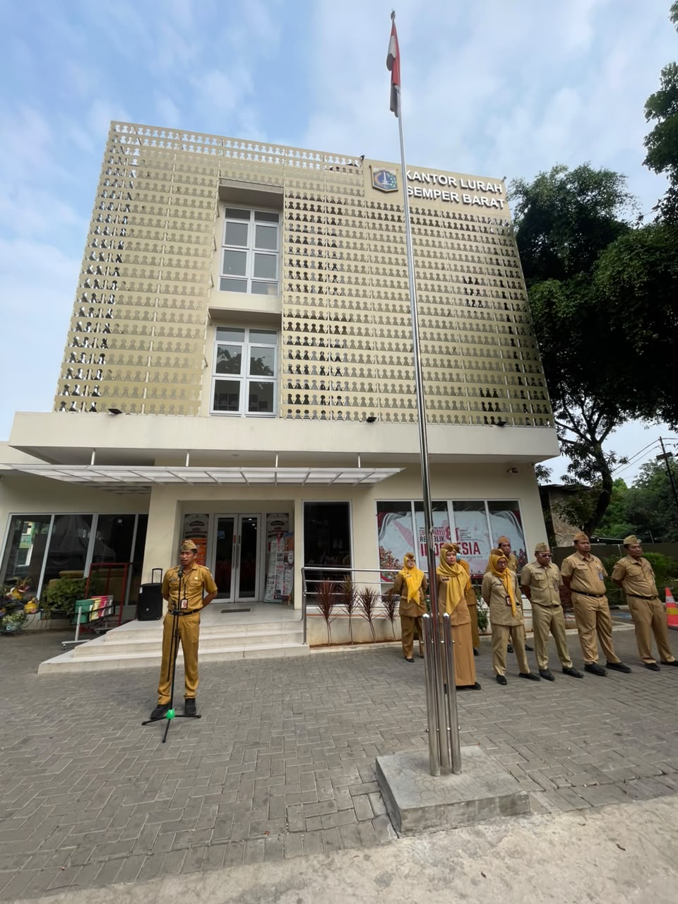 APEL PAGI ASN DAN PJLP KELURAHAN SEMPER BARAT 4
