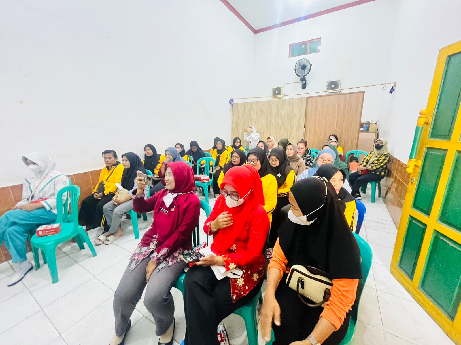 GEBER TBC: PERANG TOTAL LAWAN TUBERKULOSIS, SEMPER BARAT TURUN TANGAN HABIS-HABISAN! 4