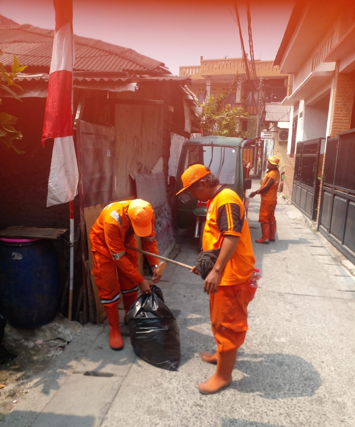 Upaya Tekan Volume Sampah, Pengangkutan Sampah Organik Serentak Digelar di RW 04 Sukapura 4