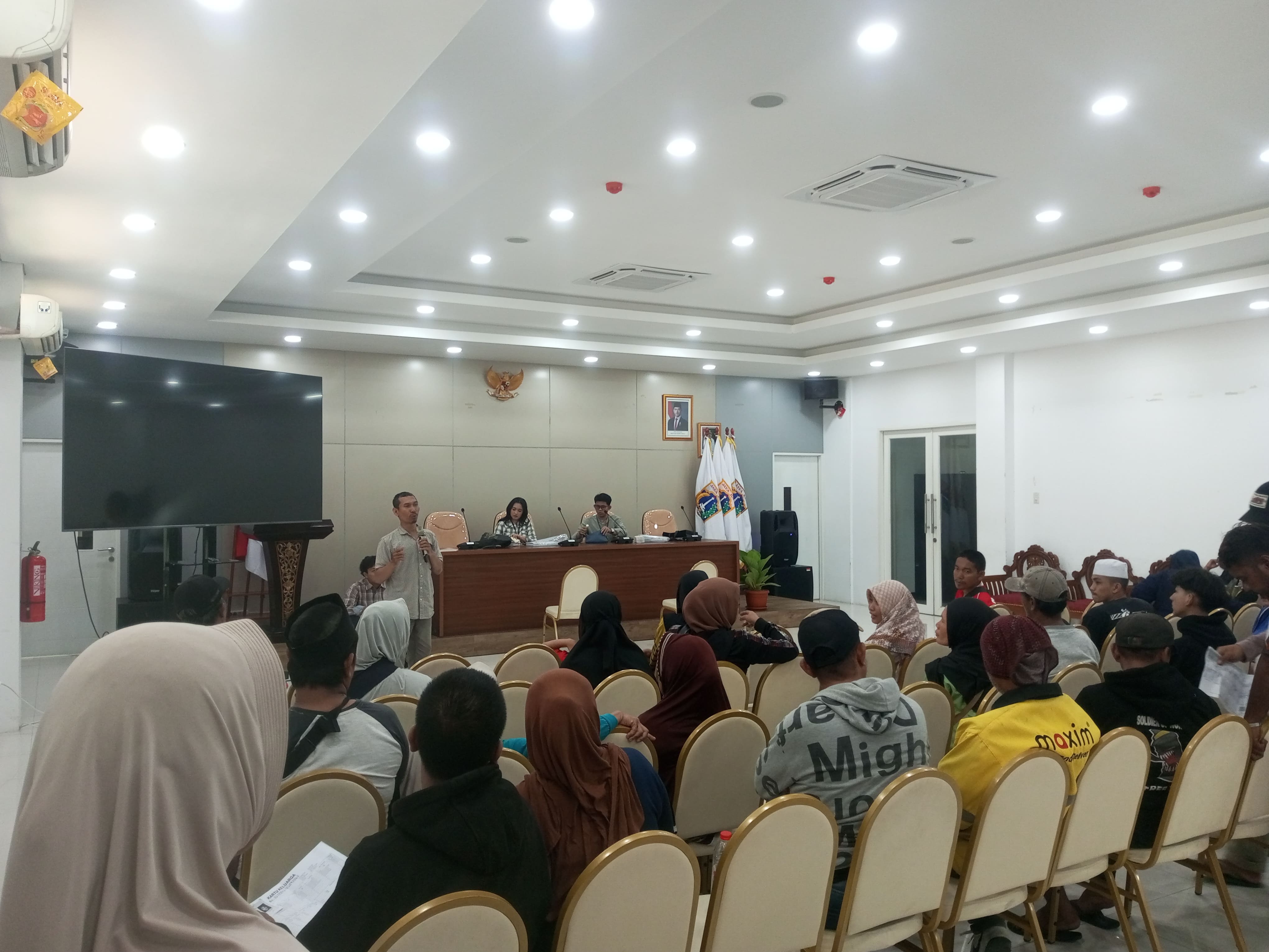 DPRKP DKI Jakarta Salurkan Bantuan Bedah Rumah untuk Warga Kelurahan Sukapura 2