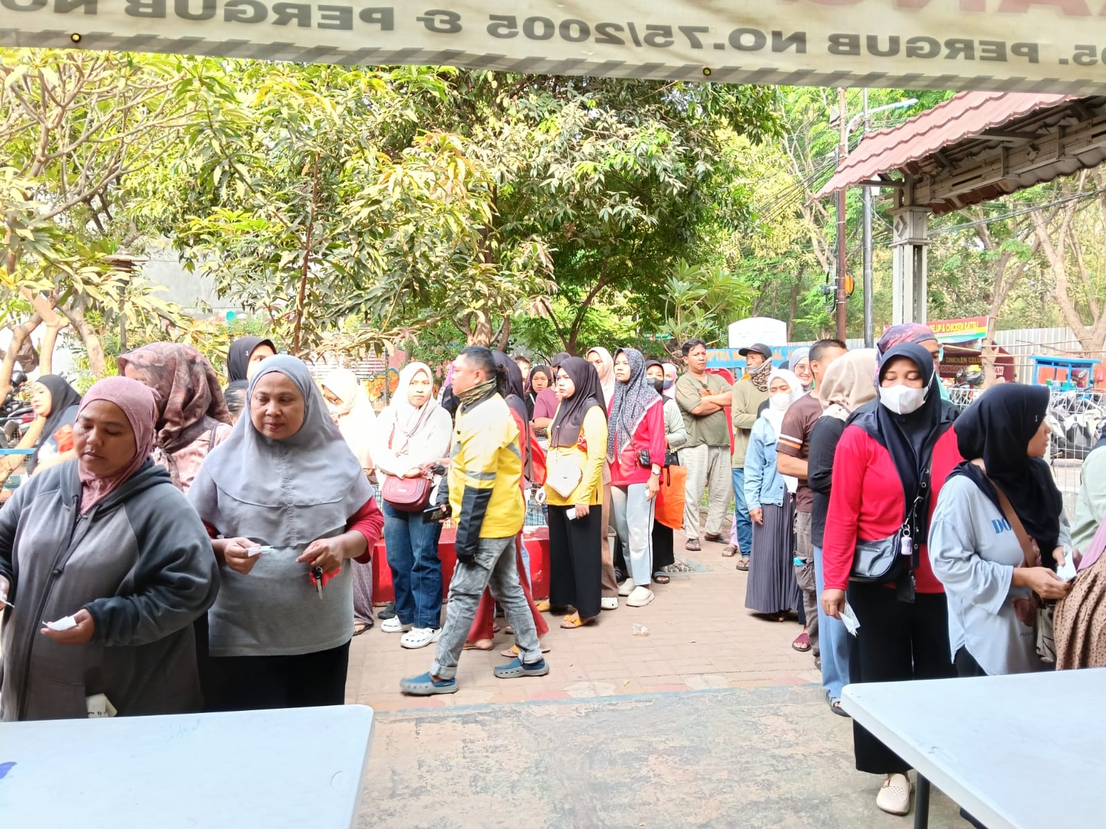 Upaya Menjaga Stabilitas Harga, Program Pendistribusian Pangan Bersubsidi Disambut Antusias Warga 1