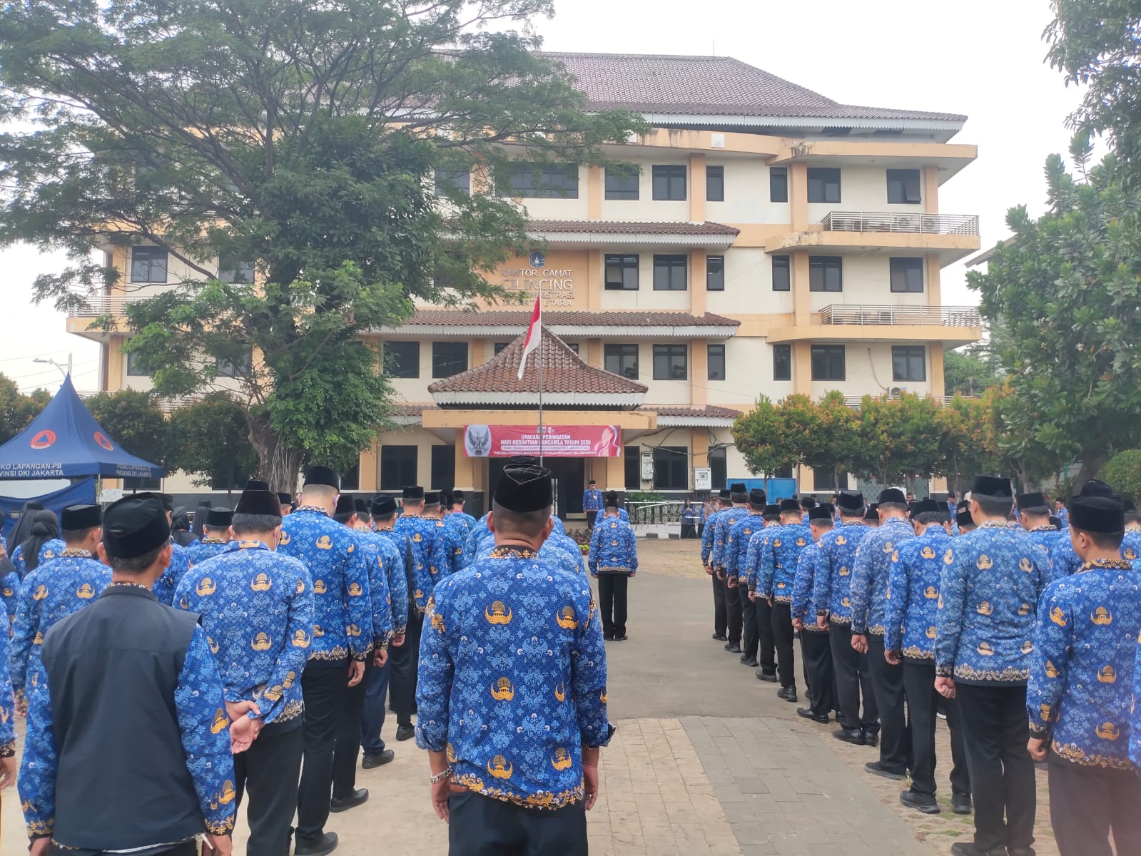 Pemerintah Kecamatan Cilincing Gelar Upacara Memperingati Hari Kesaktian Pancasila Tahun 2026 3