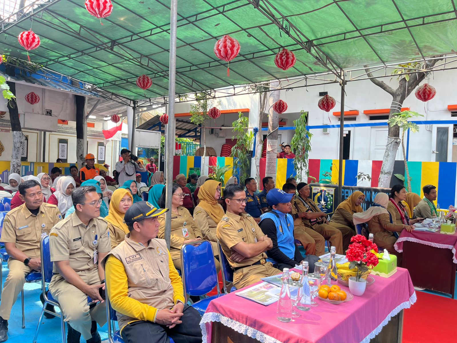 Dukung Aksi Iklim Warga, Wakil Camat Tanjung Priok Dampingi Verifikasi Lapangan ProKlim di Dua Kelurahan 3