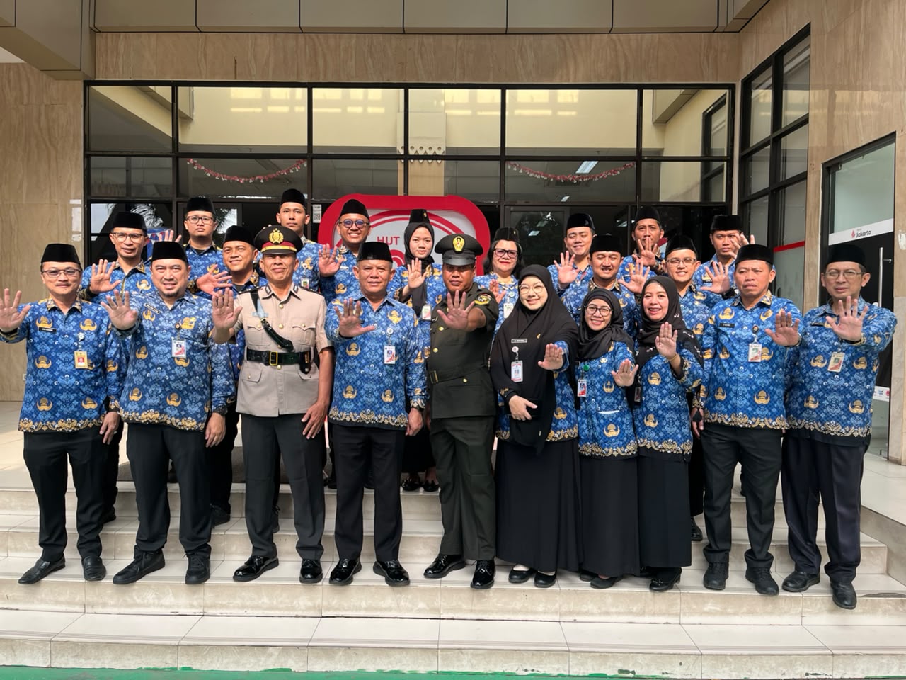 Camat Tanjung Priok Pimpin Upacara Peringatan Hari Rapat Raksasa IKADA ke-81 2