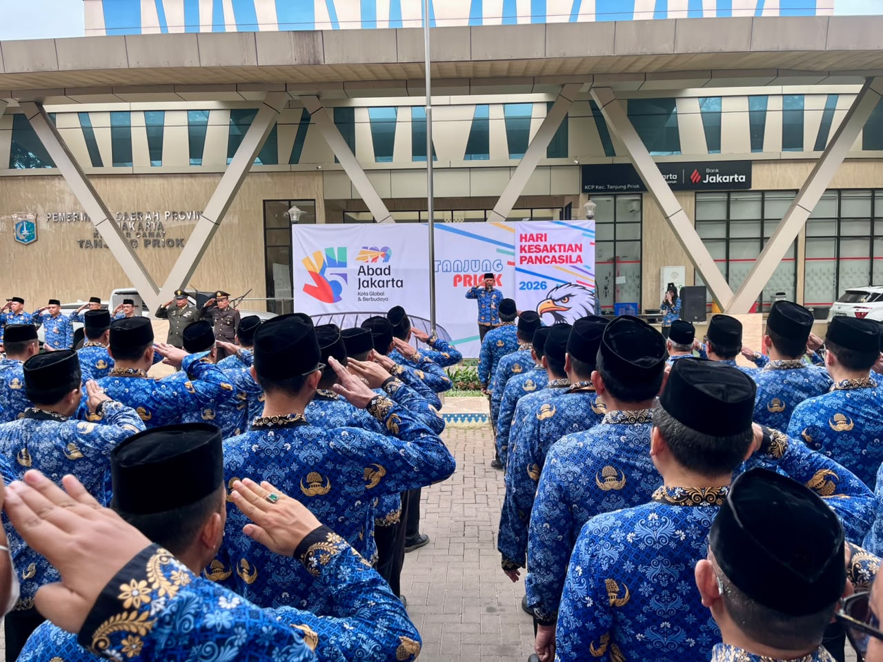 Kobarkan Semangat Kebangsaan, Samsu Rizal Kadafi Pimpin Upacara Hari Kesaktian Pancasila di Tanjung Priok 5