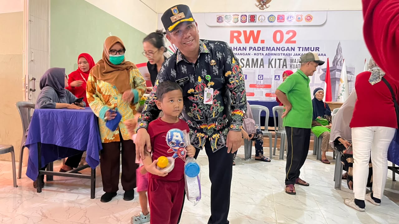 Posyandu sebagai Wujud Kepedulian terhadap Kesehatan Masyarakat di Wilayah RW 002 dan RW 008 4