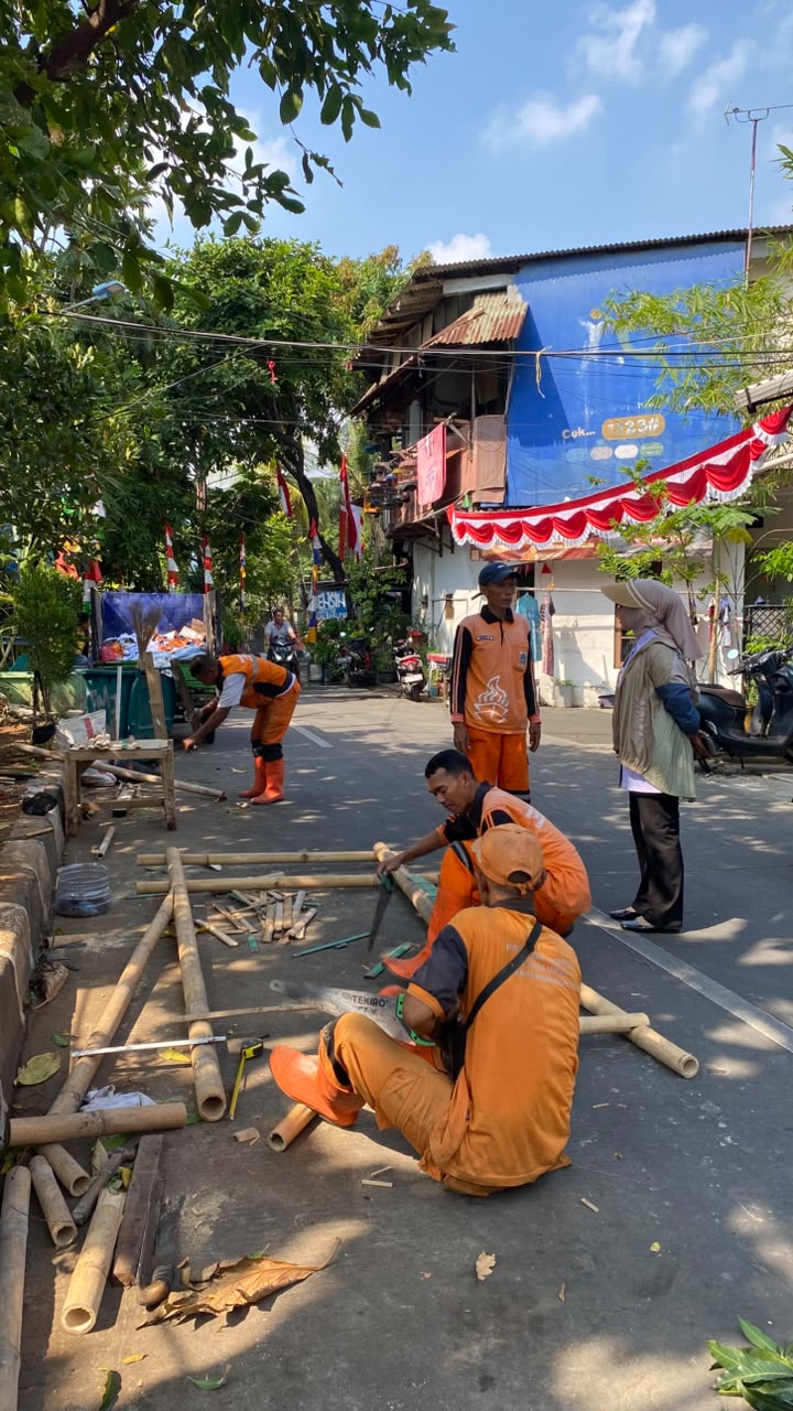 Penyelesaian Penataan Kawasan Triwulan III, persiapan Triwulan IV, serta monitoring kinerja PPSU menjadi bagian dari upaya berkelanjutan untuk menghadirkan lingkungan yang semakin tertata, bersih, dan nyaman bagi masyarakat. 1