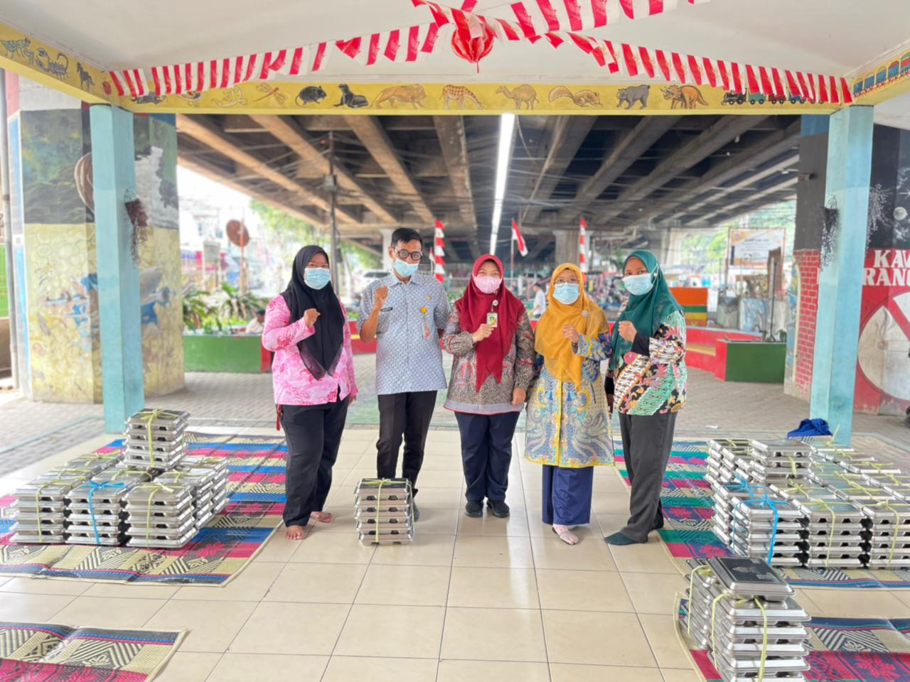 Pendistribusian MBG B3: Mendukung Pemenuhan Gizi bagi Ibu dan Anak di Pademangan Timur 1