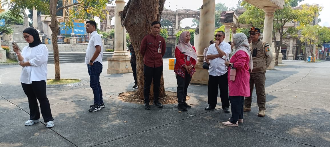 Gema Tadarus dan Santunan Anak Yatim Kehadiran Kelurahan Pademangan Timur dalam rangkaian HUT ke-41 Dunia Fantasi dan peringatan Maulid Nabi Muhammad SAW 5