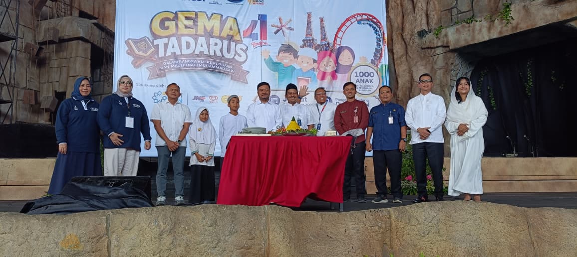Gema Tadarus dan Santunan Anak Yatim Kehadiran Kelurahan Pademangan Timur dalam rangkaian HUT ke-41 Dunia Fantasi dan peringatan Maulid Nabi Muhammad SAW 3