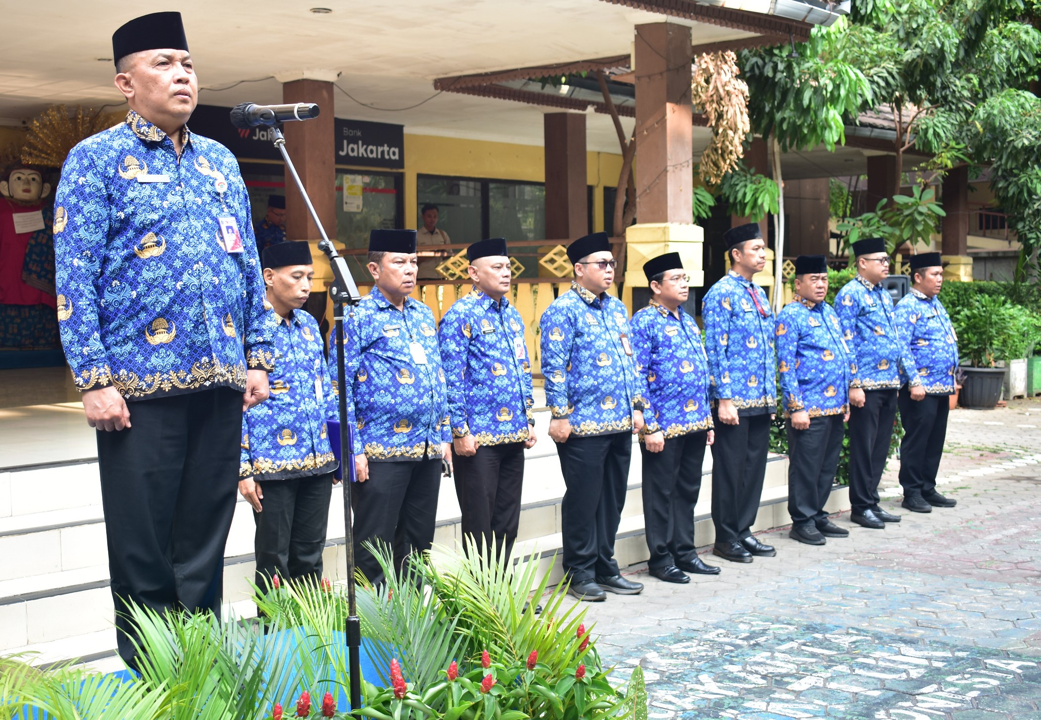 UPACARA PERINGATAN HARI RAPAT RAKSASA IKADA TAHUN 2026 DIKECAMATAN PADEMANGAN 6