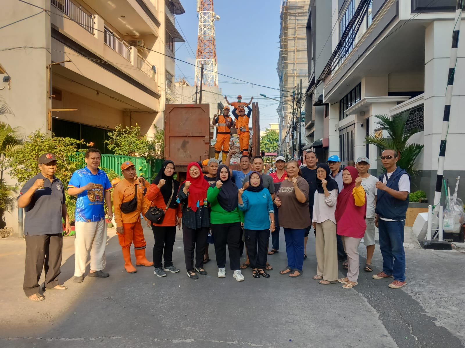 Kegiatan Kerja Bakti Wilayah RW 09 Kelurahan Pademangan Barat 4