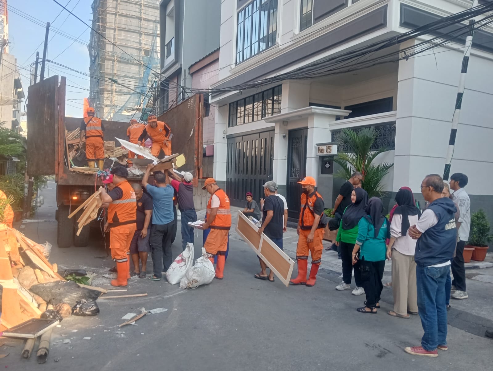 Kegiatan Kerja Bakti Wilayah RW 09 Kelurahan Pademangan Barat 2