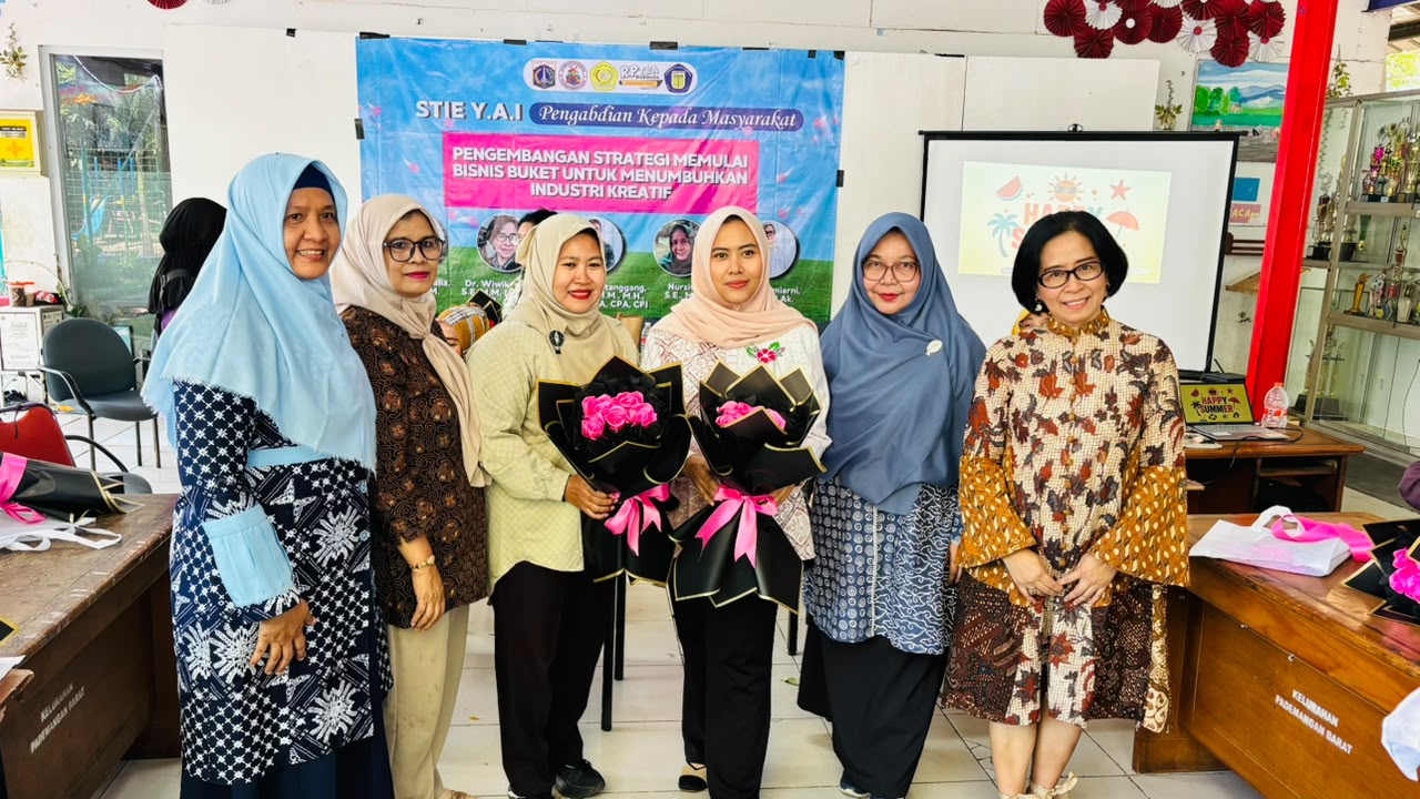 Pelatihan Pembuatan Buket Kreatif Dorong Tumbuhnya Industri Kreatif di Kelurahan Pademangan Barat 4