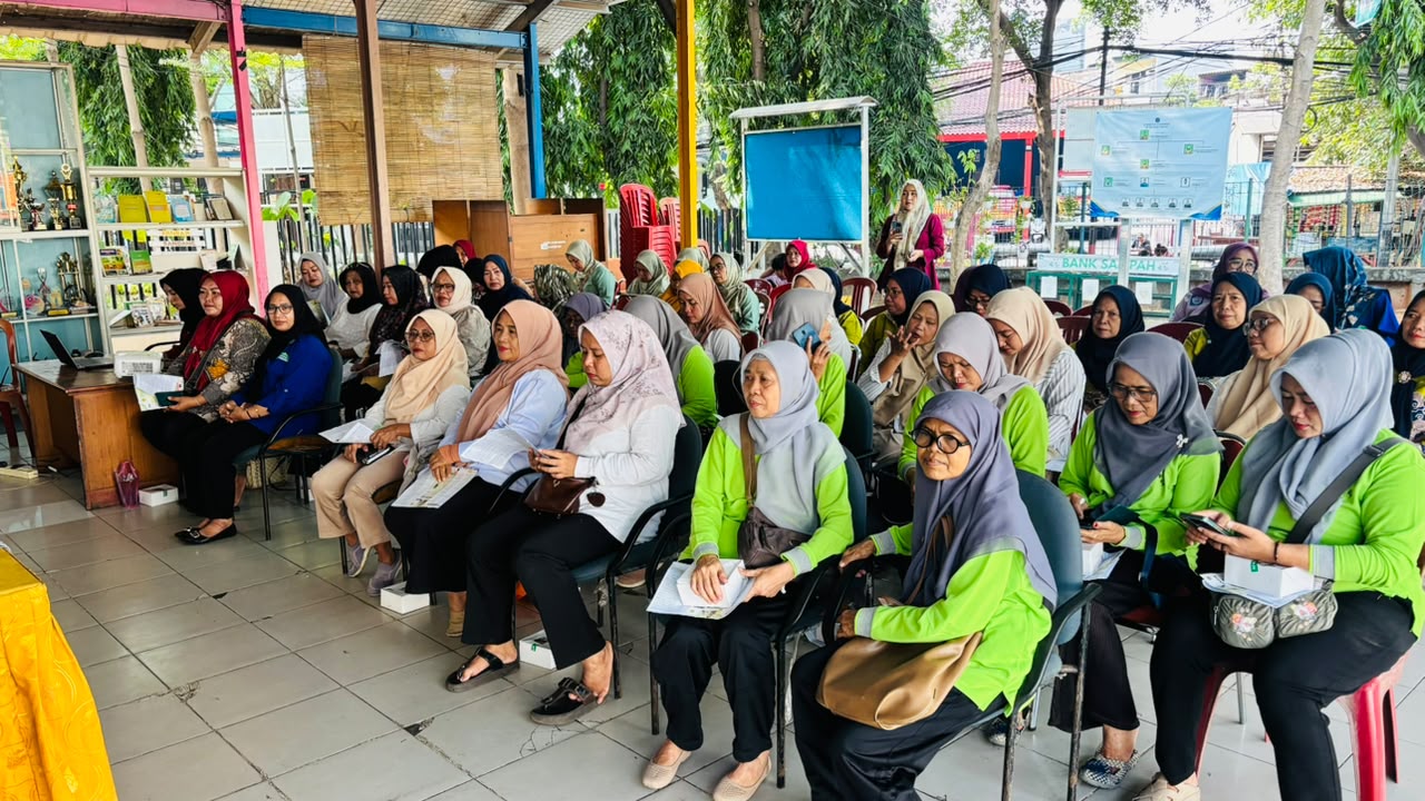 Peningkatan Wawasan Kader Tumbuh Kembang Anak Melalui Dana Alokasi Umum (DAU) Kelurahan Pademangan Barat Sesi I. 4