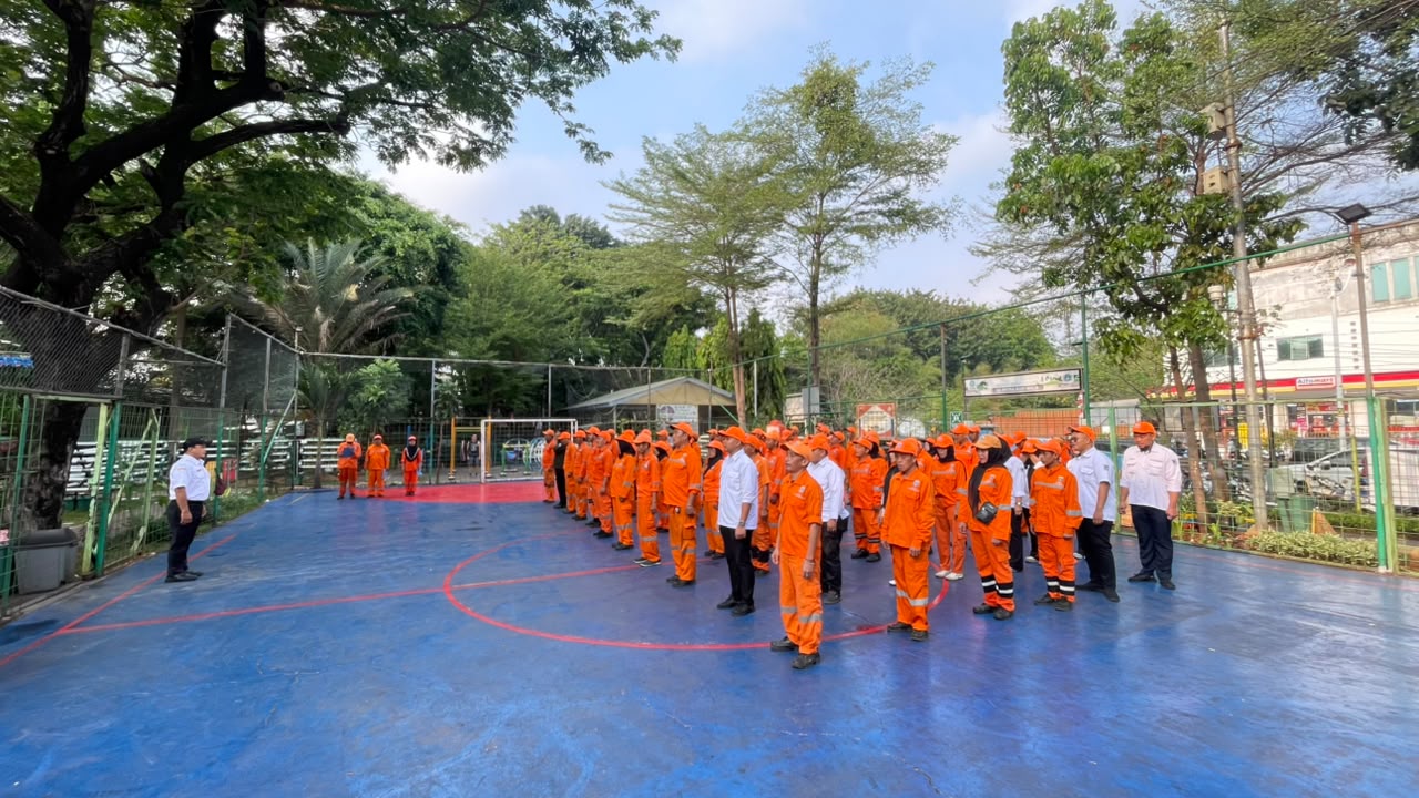 Apel Pagi PJLP PPSU dan PJLP RPTRA Fokus pada Evaluasi Pekerjaan dan Peningkatan Kinerja 3