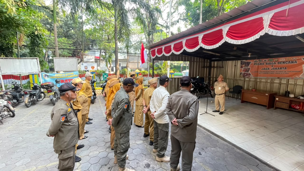 Kegiatan Apel Pagi ASN Kelurahan Pademangan Barat 3