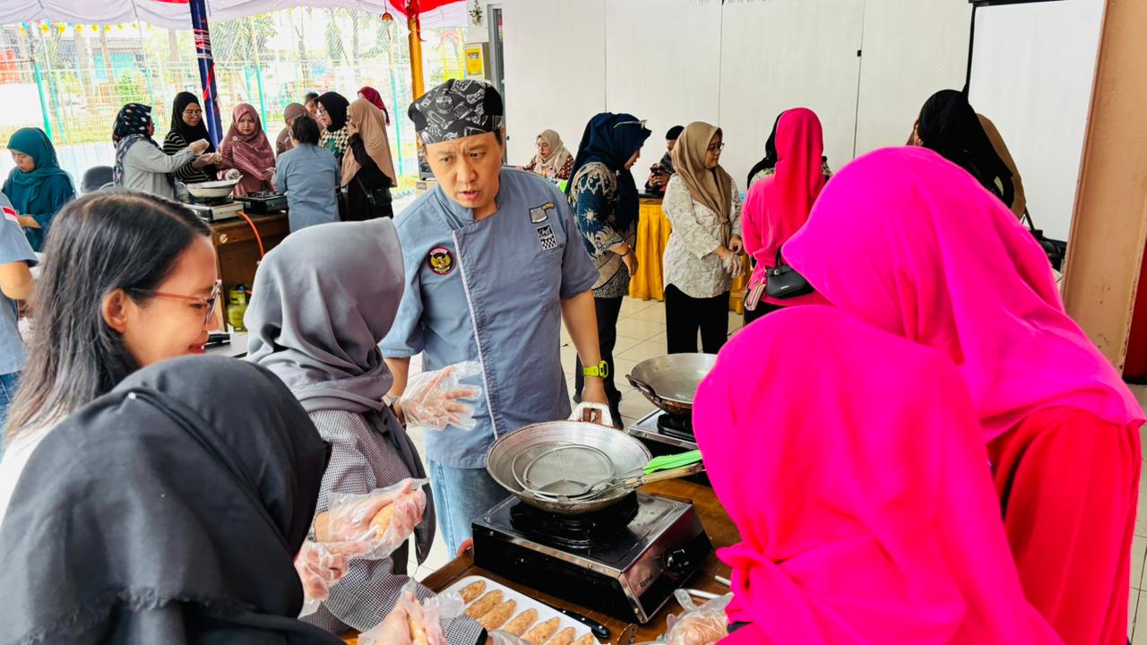 Pelatihan Kewirausahaan Komoditi Makanan di RPTRA Budi Mulia 3