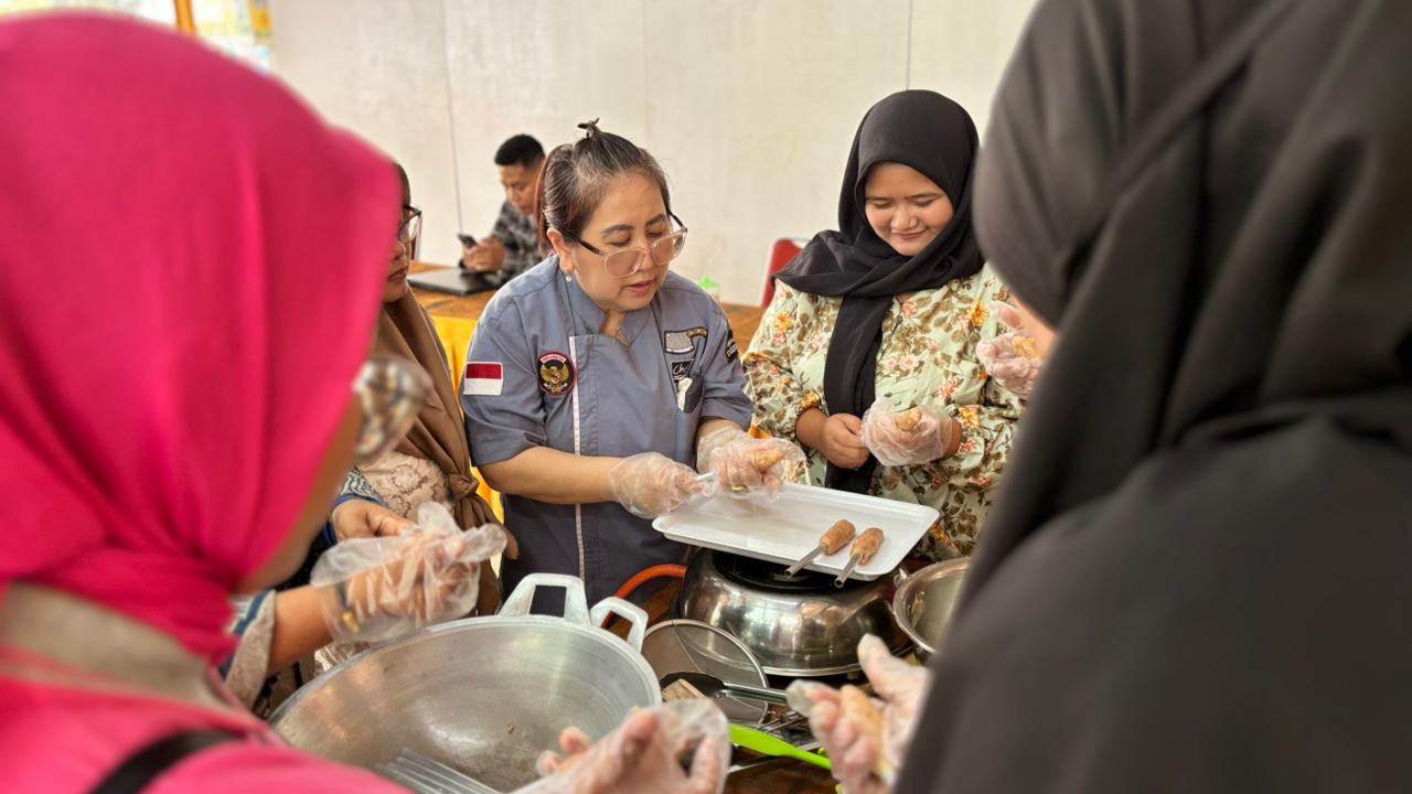 Pelatihan Kewirausahaan Komoditi Makanan di RPTRA Budi Mulia 1