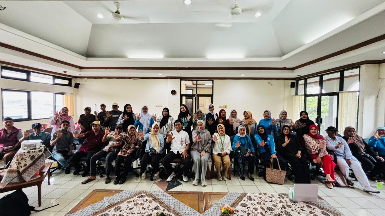 Kegiatan Sosialisasi Pilah Sampah di Kelurahan Pademangan Barat 5