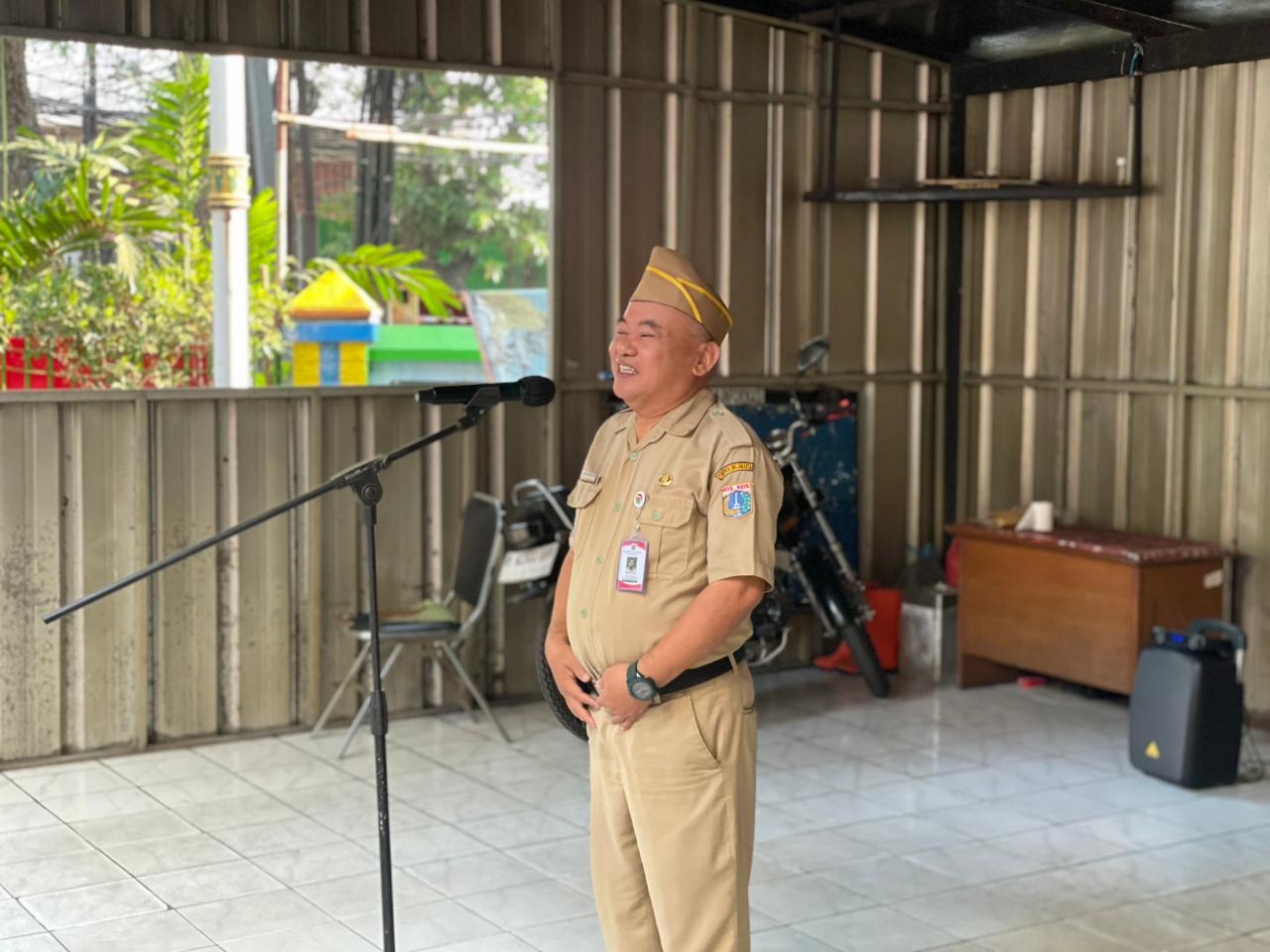Kegiatan Apel Pagi ASN Kelurahan Pademangan Barat. 6