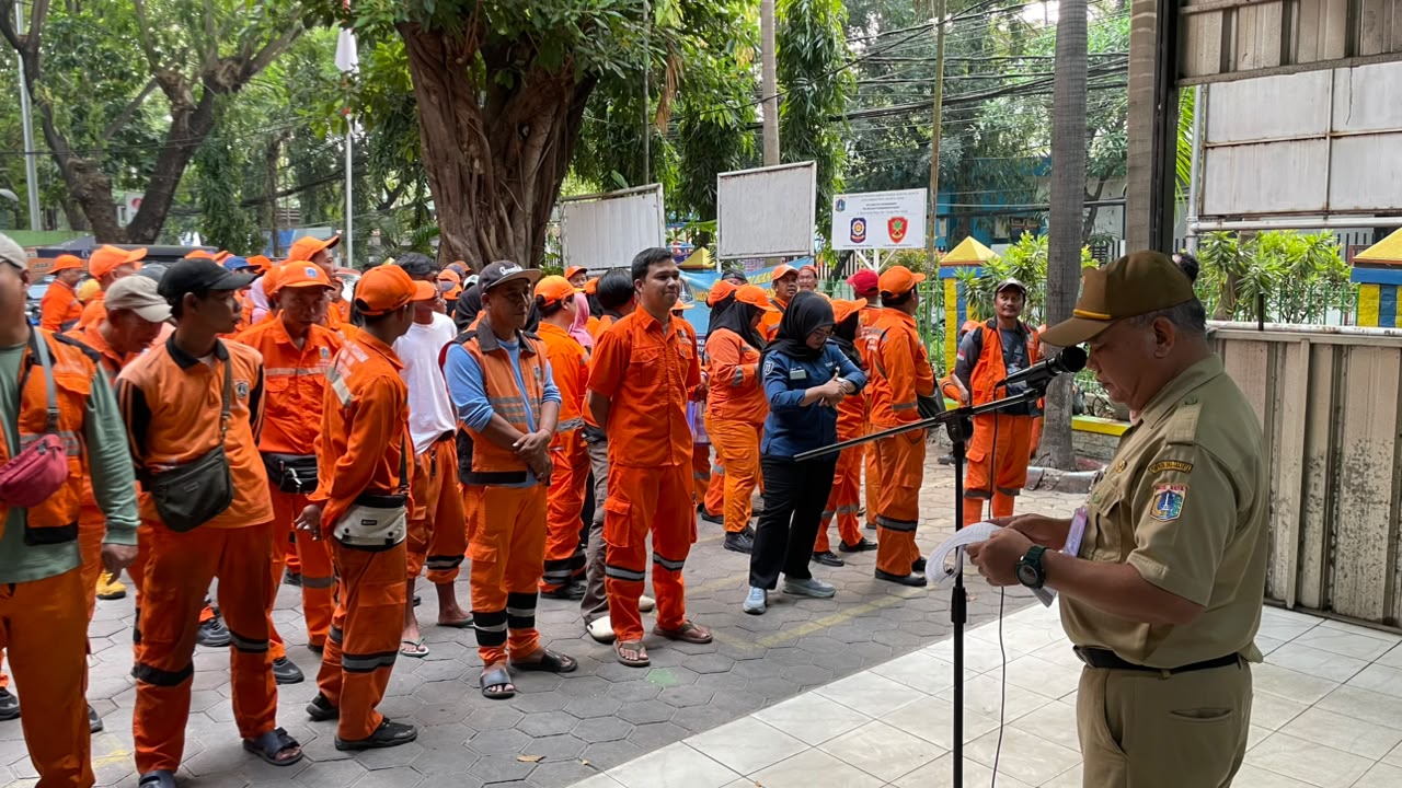 Kelurahan Pademangan Barat Laksanakan Evaluasi Kinerja PPSU 1