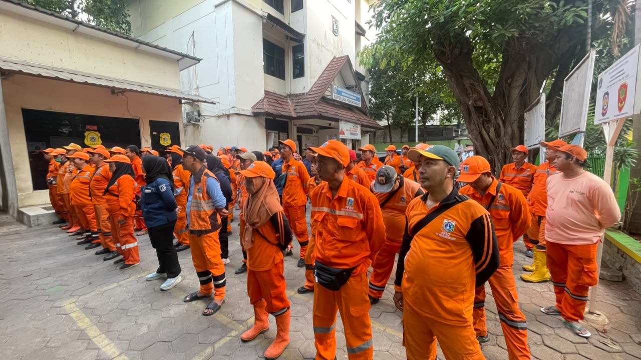 Kelurahan Pademangan Barat Laksanakan Evaluasi Kinerja PPSU 3