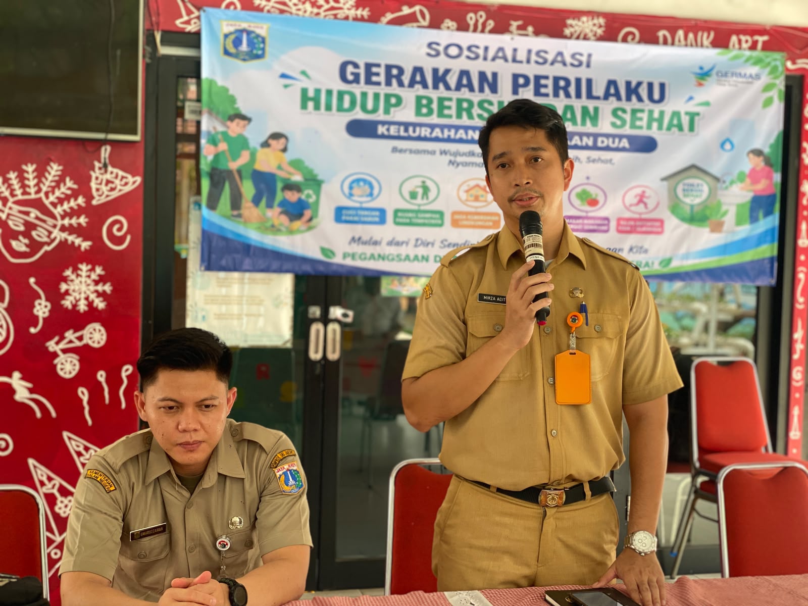 Tingkatkan Kesadaran Hidup Sehat, Kelurahan Pegangsaan Dua Gelar Sosialisasi PHBS di RPTRA Nias 3 1