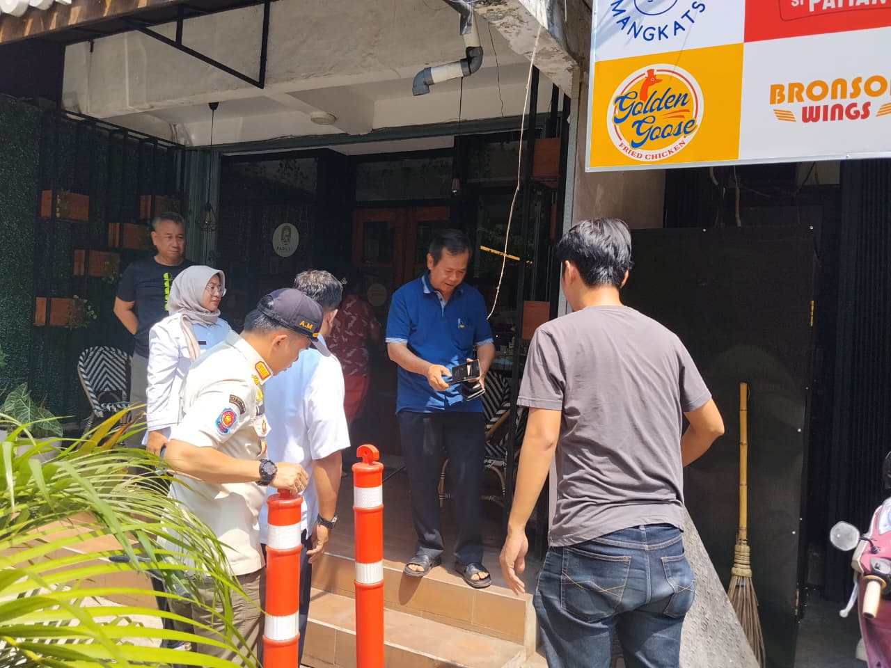 Kelurahan Kelapa Gading Timur Tindak Lanjuti Pengaduan Masyarakat di Jalan Puan Raya RW 013 Melalui Mediasi 1