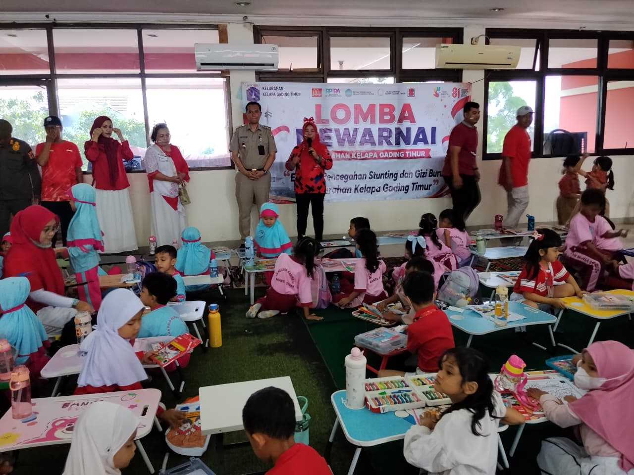 Semangat Kemerdekaan di Kelapa Gading Timur, Pertin PKK Dirangkai Senam dan Lomba Kreatif 2