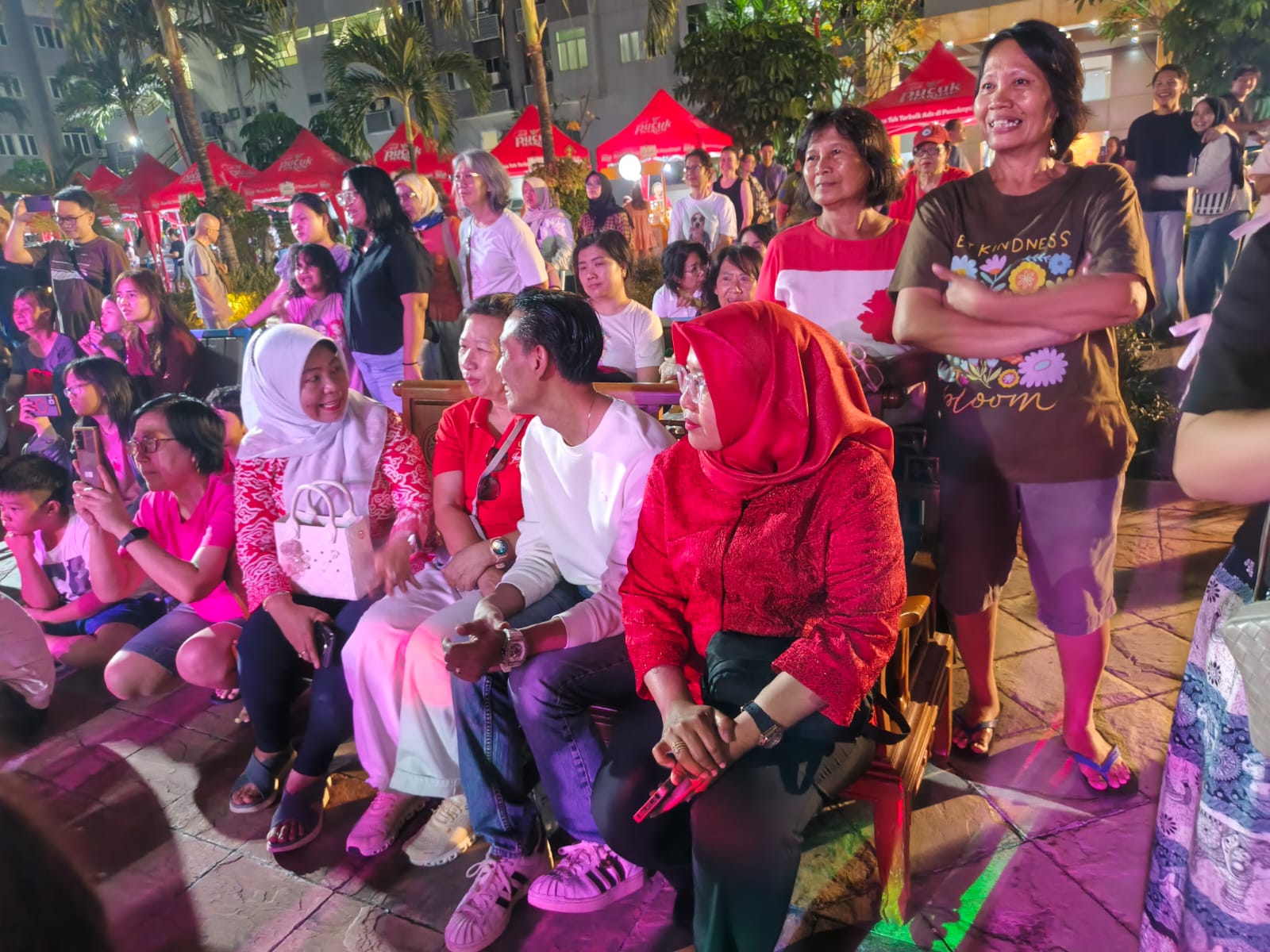 Semarak HUT RI ke-81, Lurah Kelapa Gading Timur Monitoring Ramah Tamah Warga RW 020 2