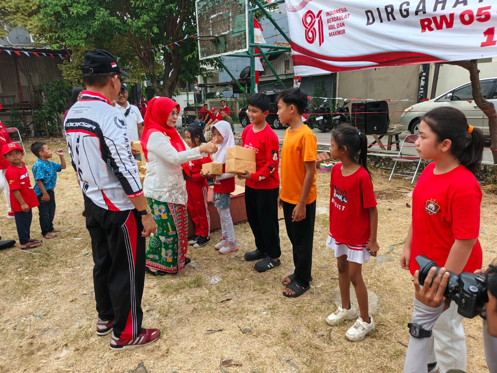 Semarak HUT RI ke-81, Lurah Kelapa Gading Timur Monitoring Kegiatan Warga RW 05 6