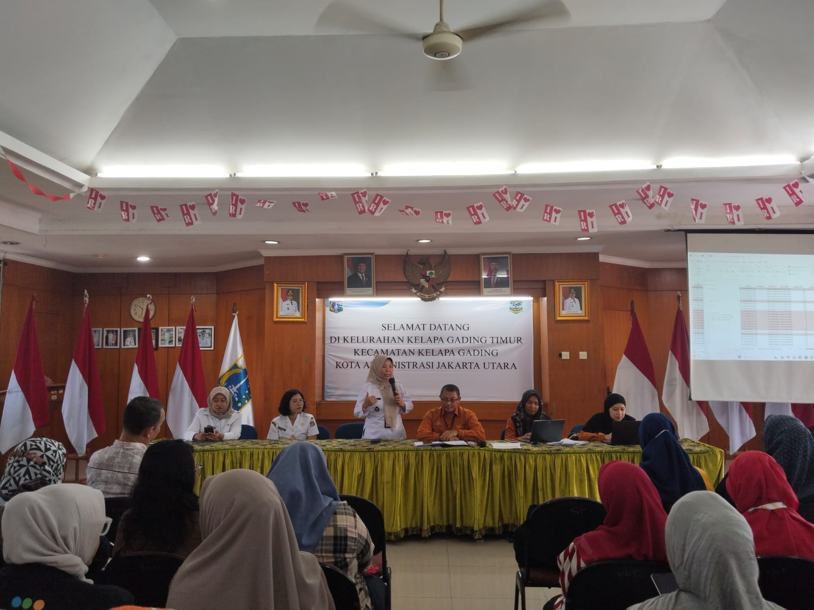 Monitoring Evaluasi Pelaksanaan Pendataan Sensus Ekonomi Tahun 2026 di Kelurahan Kelapa Gading Timur 2