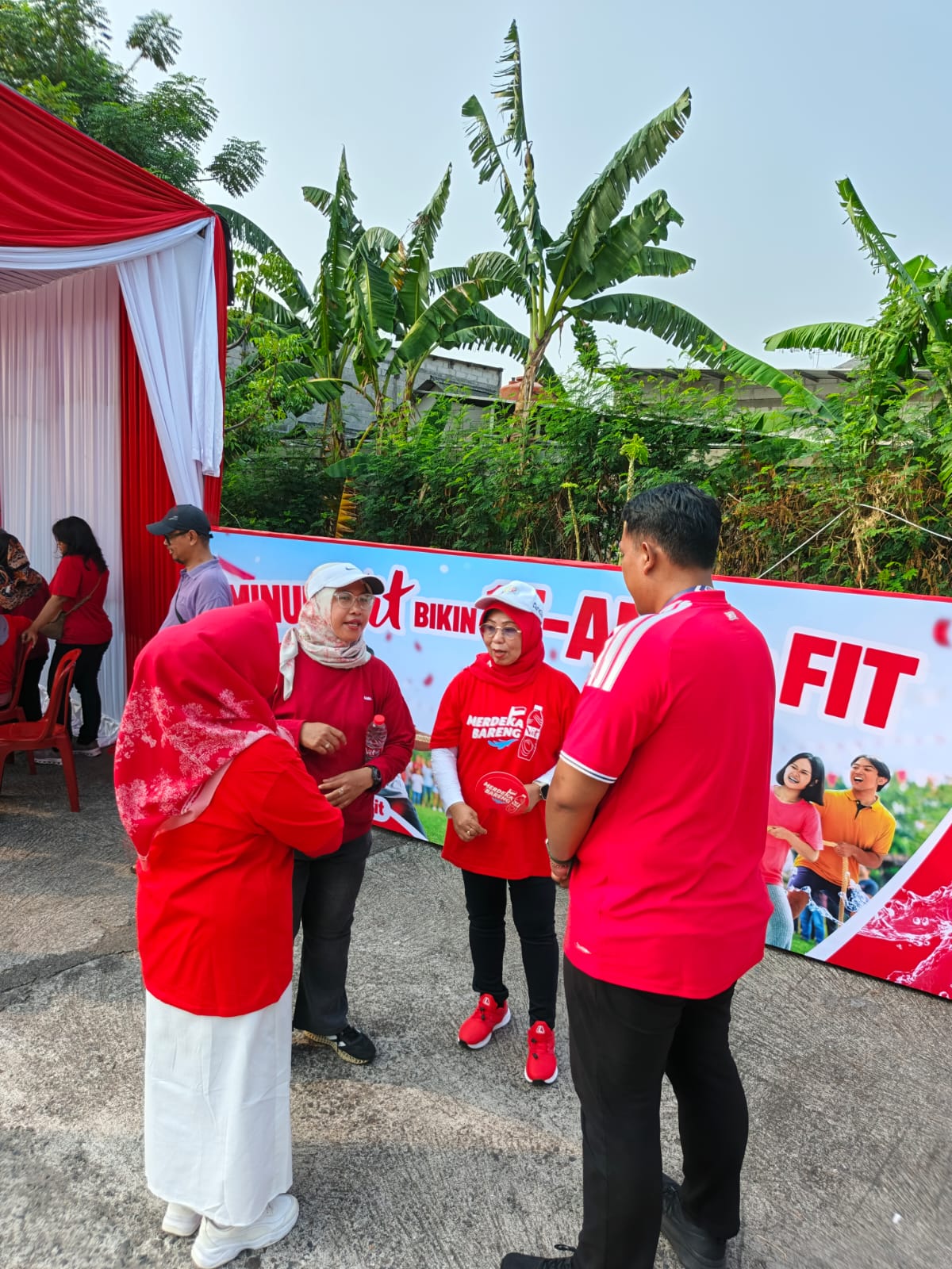 Pesta Rakyat Semarak Kemerdekaan HUT RI Ke-81 Meriahkan RW 004 Kelapa Gading Timur 2