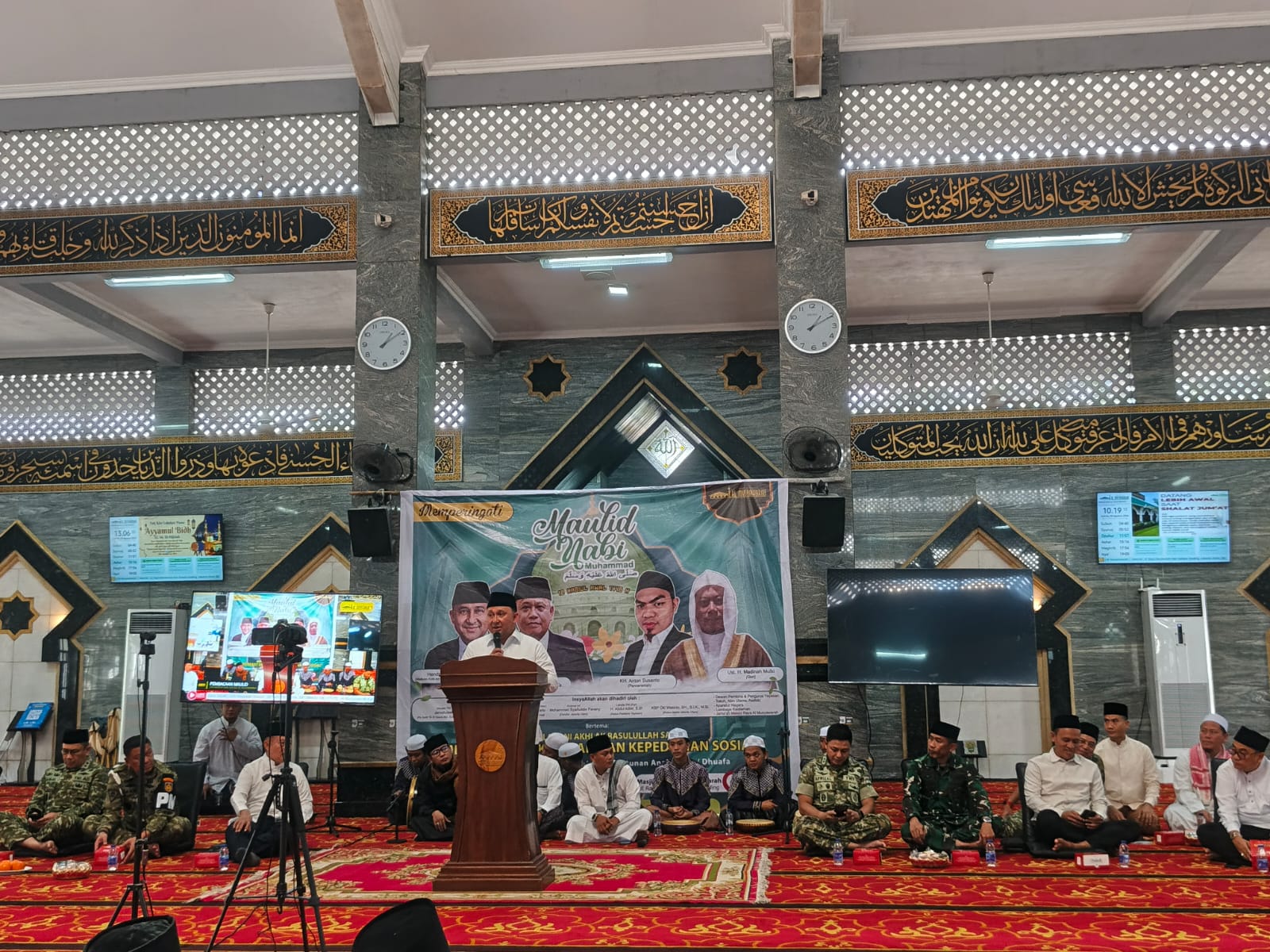 Lurah Kelapa Gading Timur Dampingi Wali Kota Jakarta Utara Hadiri Peringatan Maulid Nabi Muhammad SAW 1448 H 6