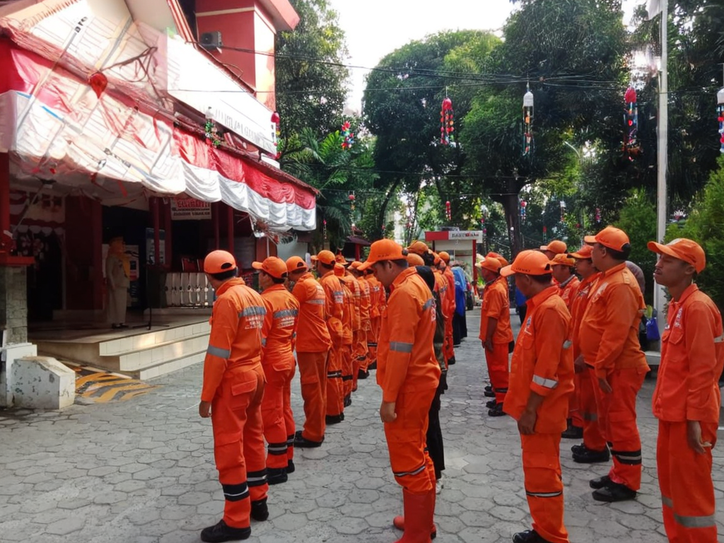 Kelurahan Kelapa Gading Timur Gelar Apel Pagi Bersama ASN dan PJLP 3