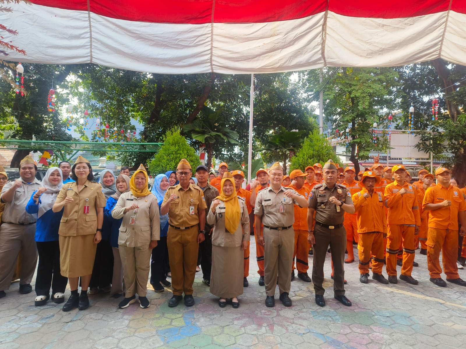 Kelurahan Kelapa Gading Timur Gelar Apel Pagi Bersama ASN dan PJLP 4
