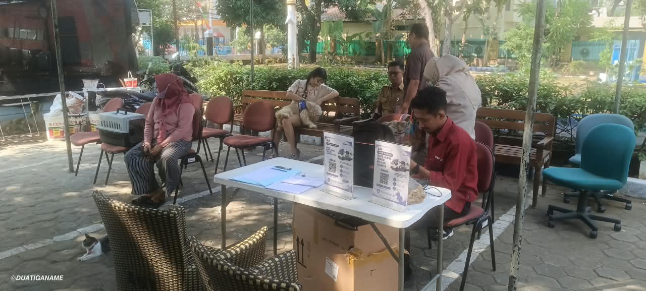 Mobil Pelayanan Kesehatan Hewan Keliling Hadir di Kelurahan Kelapa Gading Timur 1